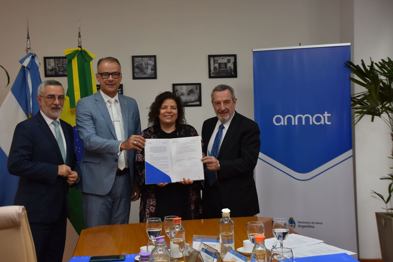 Anvisa E Anmat Assinam Acordo Sobre Facilita O De Requisitos