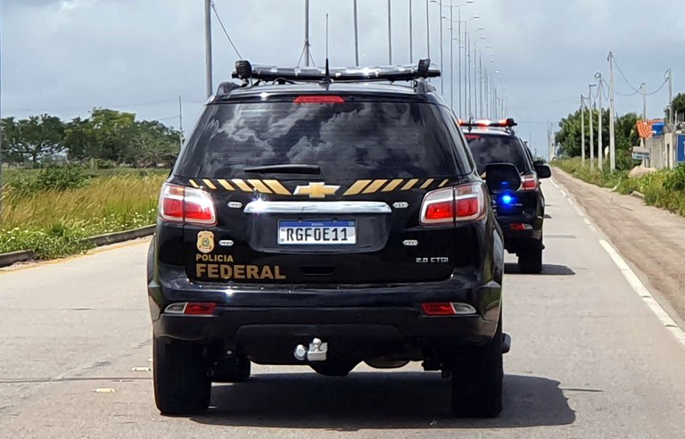 FICCO PE realiza transferência de detento para Penitenciária Federal de