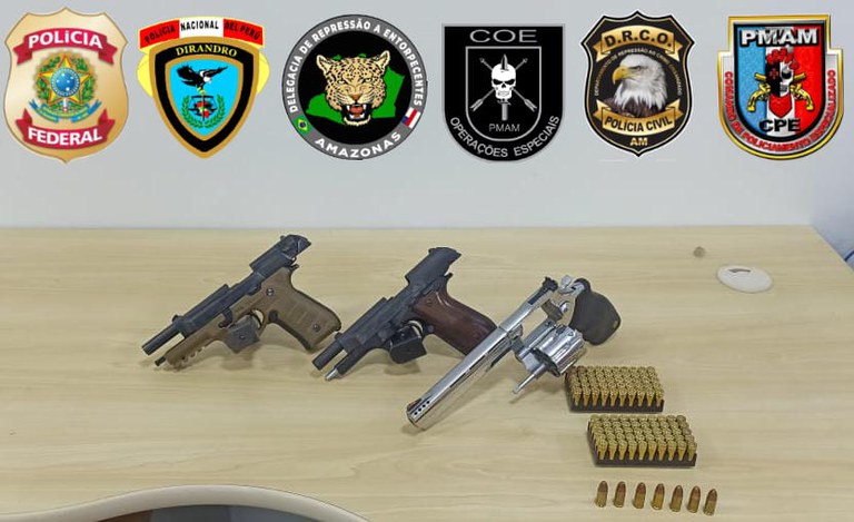 PF em ação conjunta a PM AM e PC AM apreende armas de fogo