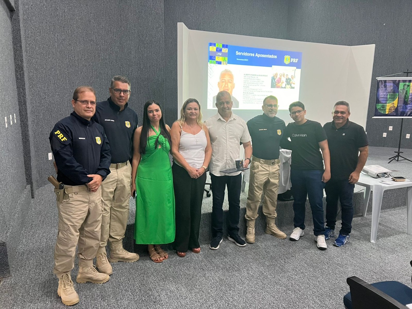 Prf Homenageia Servidores Em Evento No Audit Rio Da Superintend Ncia