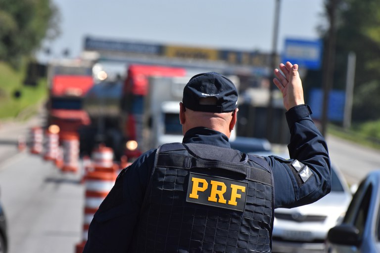 Prf Inicia A Opera O Carnaval No Par Pol Cia Rodovi Ria Federal