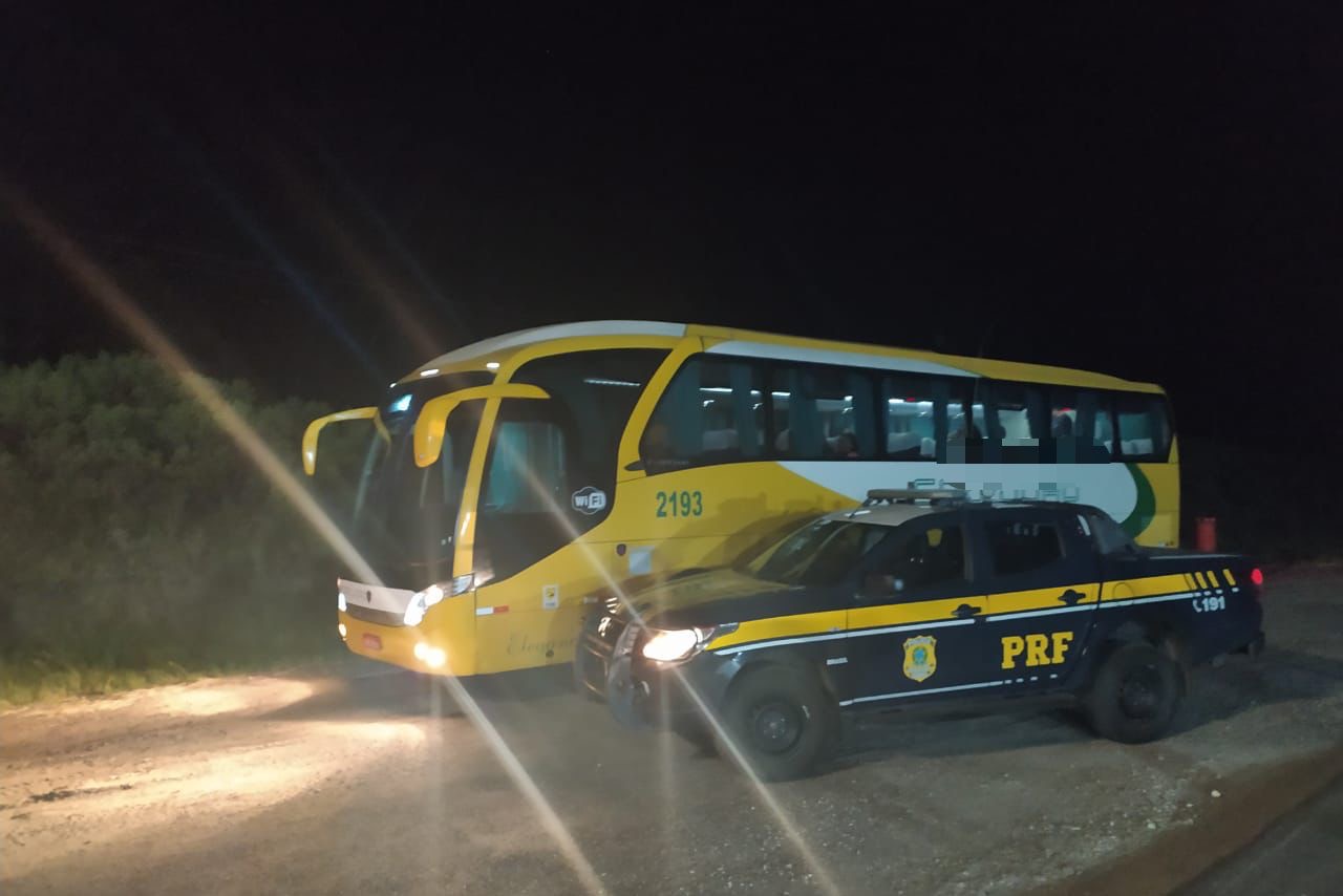 Prf Prende Homem Que Furtou Celular Dentro De Um Nibus Em Bag