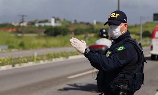 Sergipe PRF flagra dois motoristas inabilitados Polícia Rodoviária