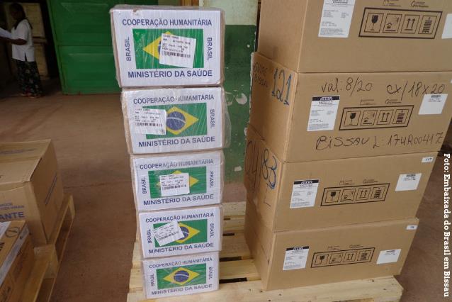 Brasil doa medicamentos para tratamento do HIV Aids na Guiné-Bissau 2.JPEG