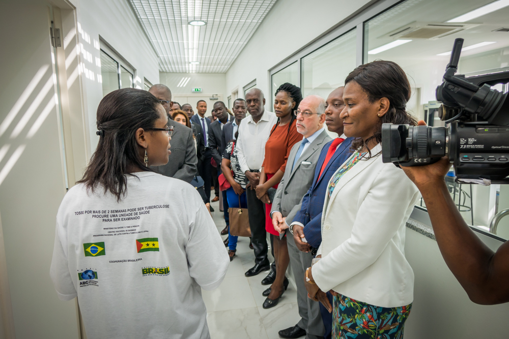 Brasil inaugura Laboratório da Tuberculose em São Tomé e Príncipe 7.jpeg