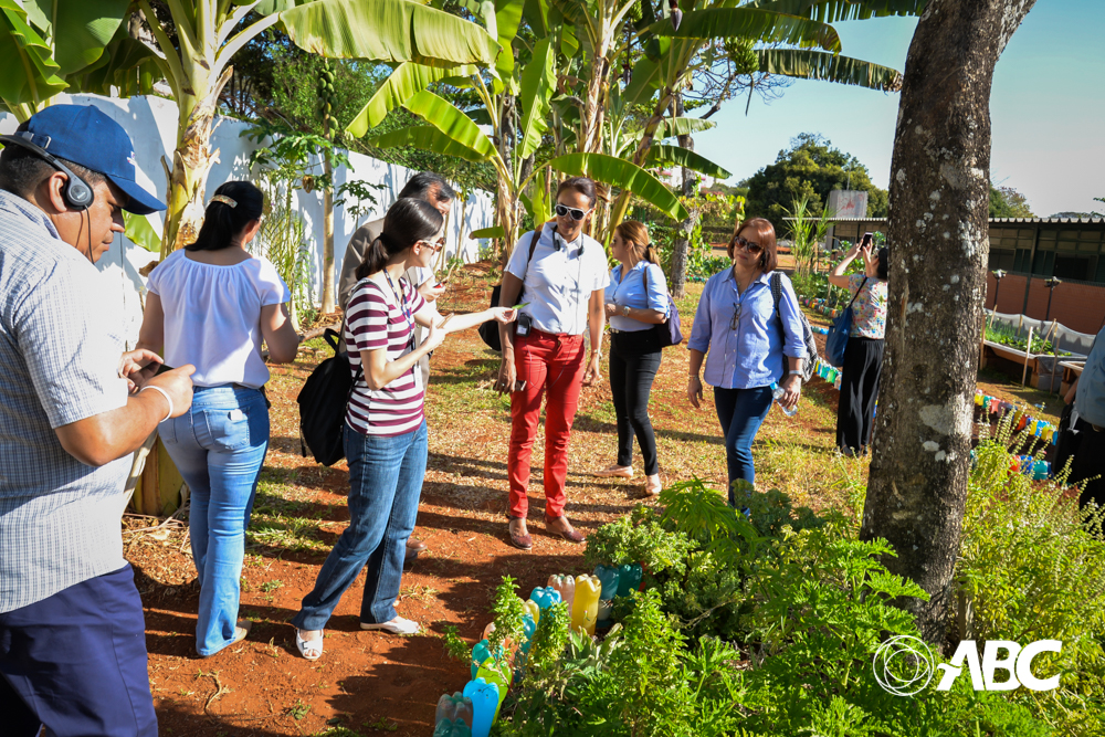 Educação saudável, intersetorialidade, controle social e compras da agricultura familiar para alimentação escolar 5.JPEG