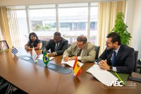 Espanha apoia desenvolvimento de políticas sobre populações afrodescendentes no Uruguai inspiradas na experiência brasileira