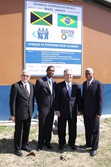 Inaugurado o Centro de Formação Profissional Brasil - Jamaica 1.JPEG