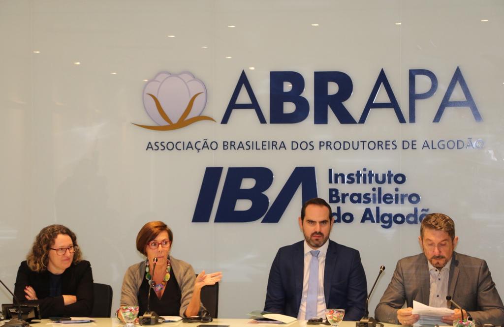 Latino-americanos aprendem com experiências agrícolas brasileiras no setor algodoeiro 1.JPEG