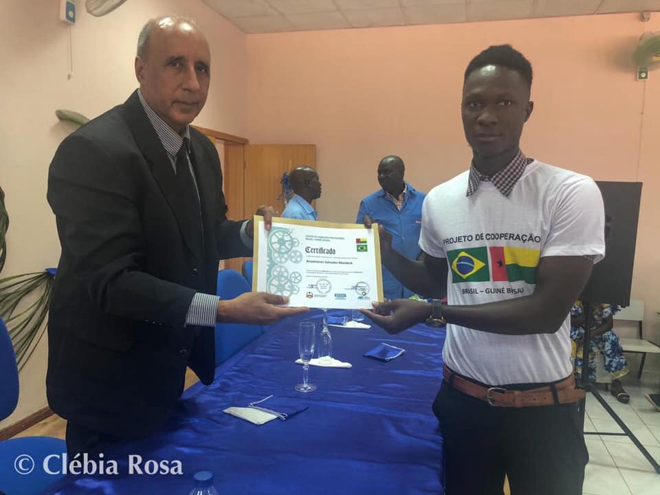 Mais 258 jovens guineenses são formados em projeto de cooperação com o Brasil 3.JPEG