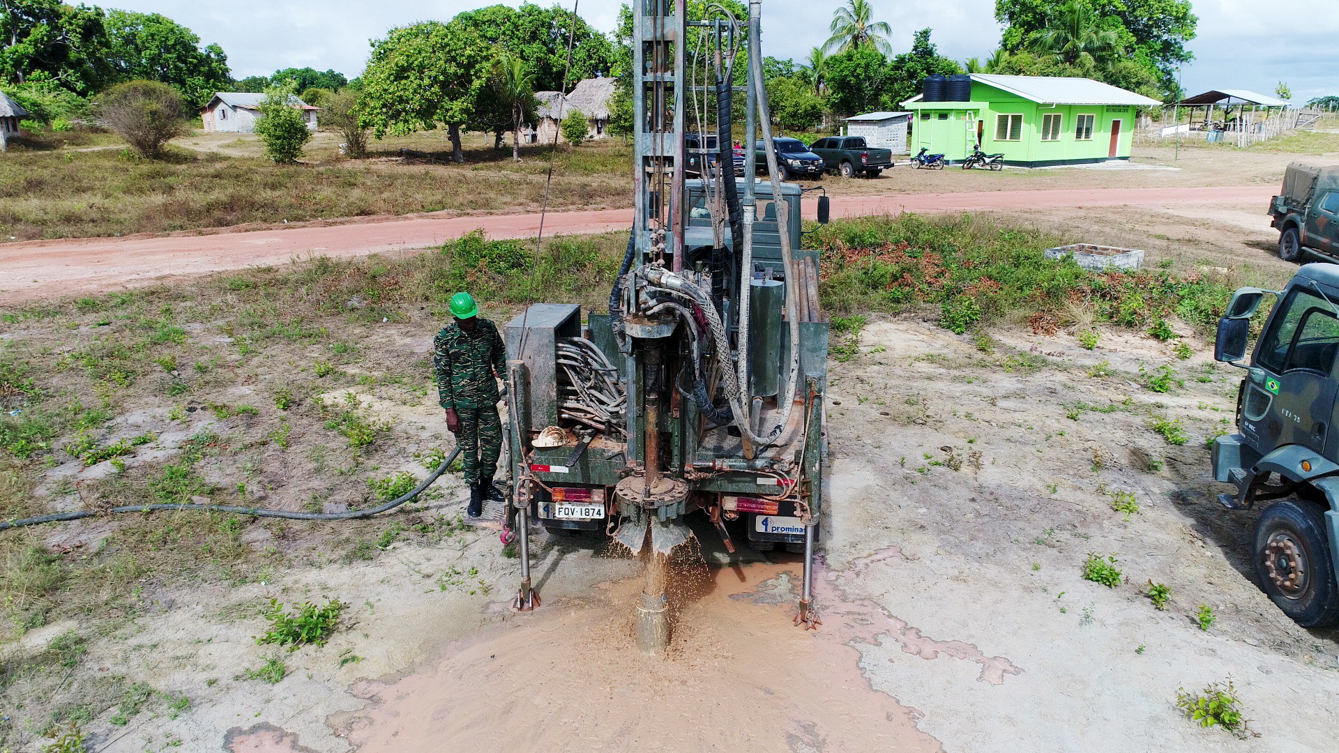 Poços artesianos combaterão seca na fronteira do Brasil com a Guiana 7.JPEG