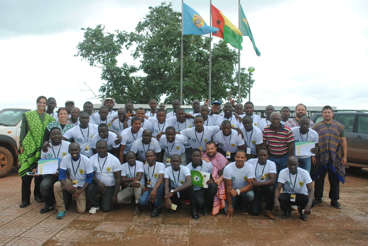 Policiais brasileiros ministram curso de direção OFF-ROAD em Guiné-Bissau 1.JPEG