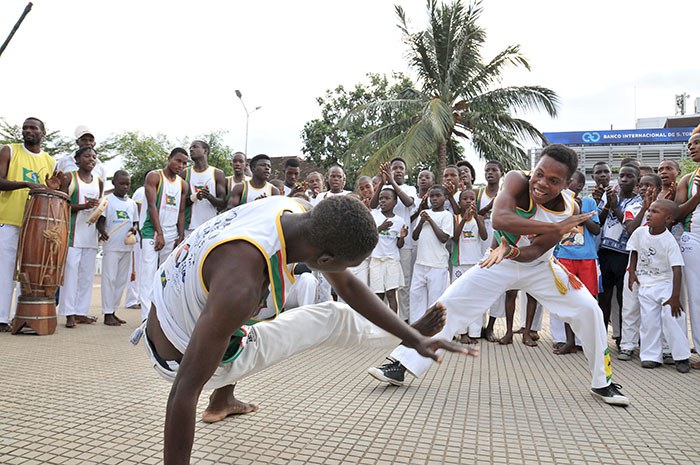 Projeto Capoeira Formação em Esporte e Cidadania.JPEG