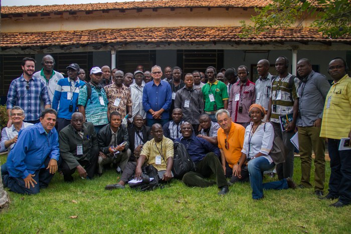 Projeto regional para o aperfeiçoamento de técnicos africanos em cotonicultura.jpeg