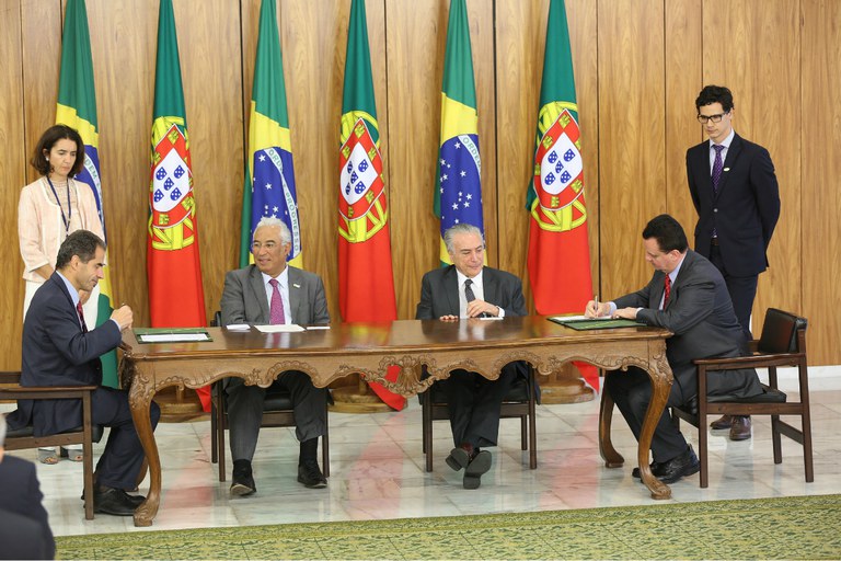 01.11-Brasil-e-Portugal-assinam-acordos-para-impulsionar-cooperação-em-ciência-e-tecnologia.jpg