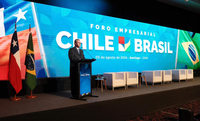 Ministro Fávaro destaca relação comercial Brasil-Chile em fórum empresarial