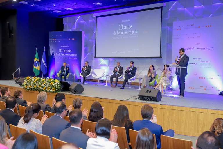 Ministro Jorge Messias Conferência Corrupção Daniel Estevão AscomAGU.jpg