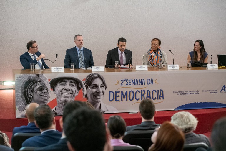 foto democracia 3.jpg