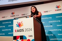 Projeto brasileiro que promove acesso à prevenção combinada por pessoas trans e não binárias é tema na Conferência Internacional de Aids