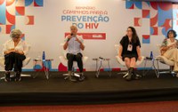 Criadores de conteúdo dialogam sobre uso de redes sociais para divulgar informações de prevenção do HIV