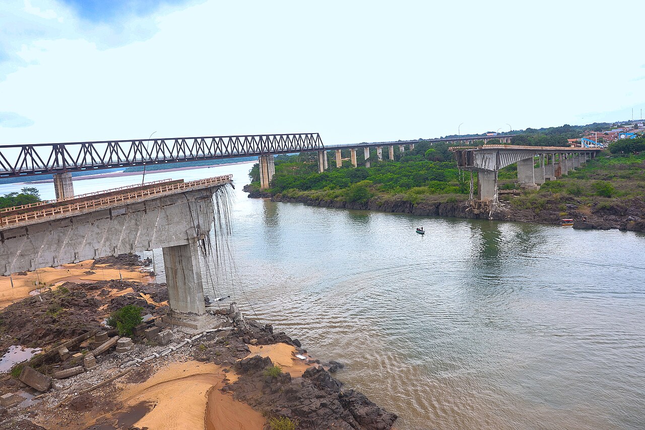 Análises de qualidade da água do rio Tocantins seguem sem indicar alterações após desabamento da Ponte Juscelino Kubitschek de Oliveira (TO/MA)