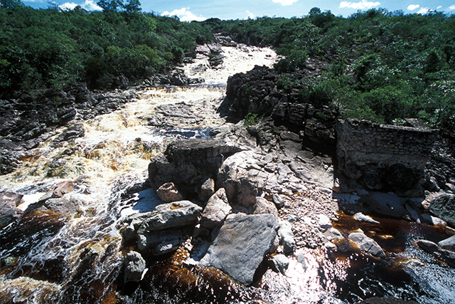 Rio afluente de Marimbus - Chapada Diamantina (BA)