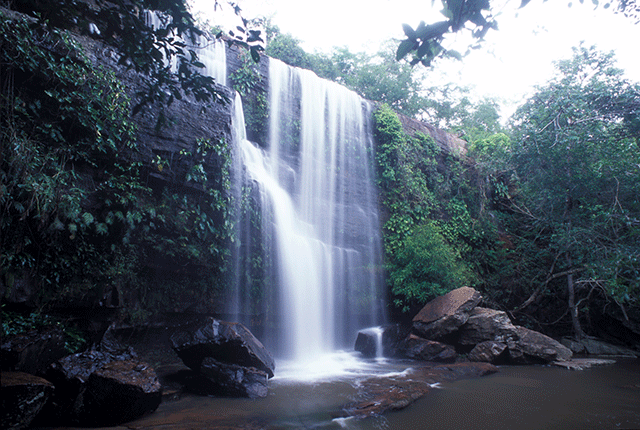 Cachoeira do Riachão - Parque Nacional de Sete Cidades (PI)