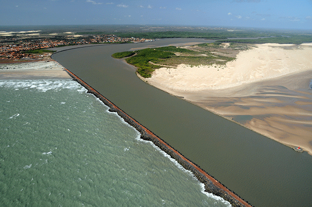 Construção do porto em Luiz Correa (PI)