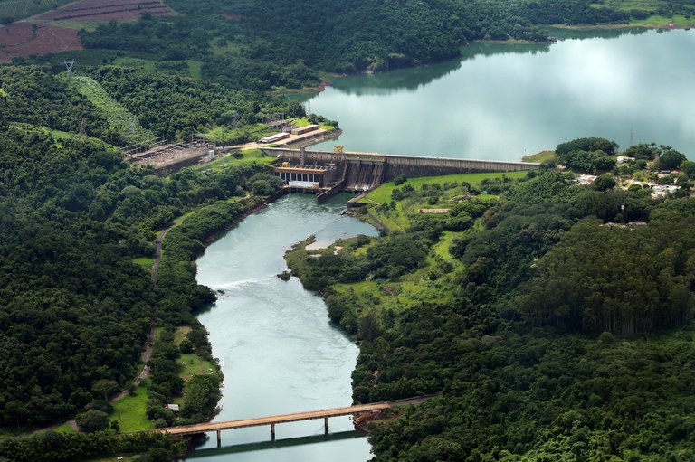 Hidrelétrica de Jurumirim (SP) no rio Paranapanema