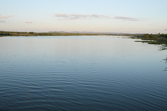 sfrn_043-d-pe0252-braco-do-lago-de-paulo-afonso-nova-petrolandia-br316-pe-zig-koch.jpg