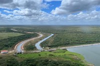 Equipe da ANA sobrevoa Açude Castanhão no Ceará