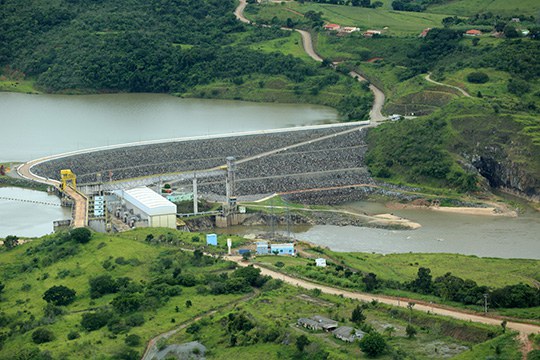Usina hidrelétrica de Funil no rio Grande (MG)