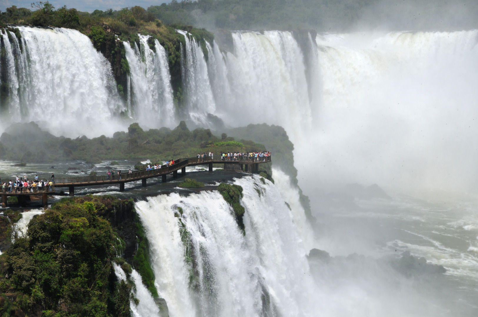 PARN_056 D-NF0141- Cataratas do Iguaçu - P N do Iguaçu - Zig Koch copiar.jpg