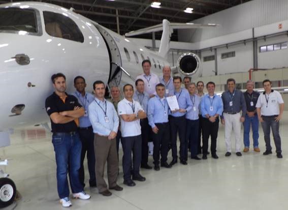 Equipe da Aviação Executiva da EMBRAER e grupo de produção da ANAC.jpg