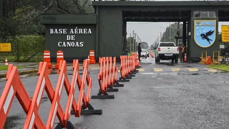 Base Aerea de Canoas (RS).