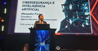 Anatel apresenta avanços em estudos regulatórios de IAs, implantação do Origem Verificada e discute financiamento de redes em São Paulo