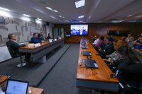 Anatel participa de audiência pública sobre rádios comunitárias no Senado