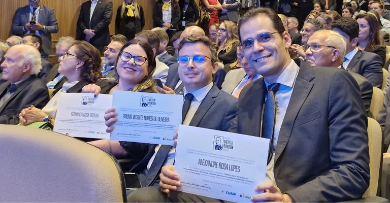 Foto dos ganhadores do Prêmio Mérito Rondon no Espaço Cultural Renato Guerreiro, Brasília, segunda-feira (4/11/2024)