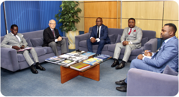 Ministro de Guiné Equatorial visita Anatel