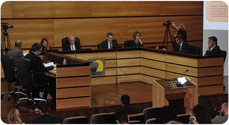 Foto de reunião do Conselho Diretor da Anatel