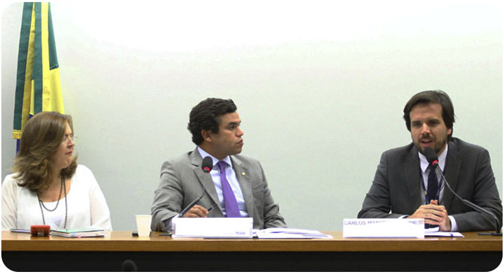 Foto da audiência na Câmara dos Deputados