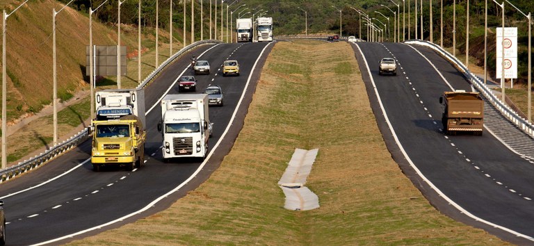 ANTT aprova reajuste da tarifa de pedágio na BR-381 (Rodovia Fernão Dias)