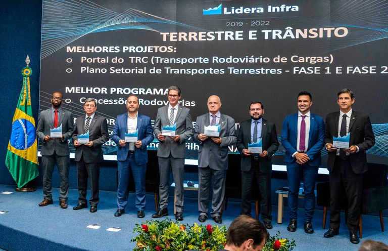 Lidera Infra.jfif