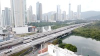 BR-101/SC ganha nova ponte sobre o Rio Camboriú