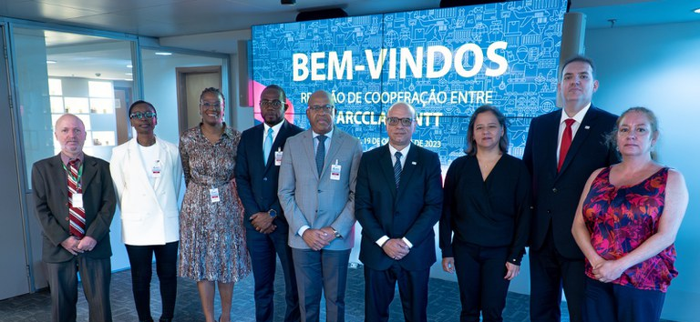 Brasil e Angola fortalecem laços e reforçam parceria em transportes terrestres