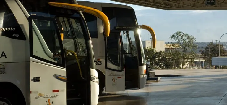 Fórum Transporte Interestadual de Passageiros aborda desafios jurídicos da abertura do mercado