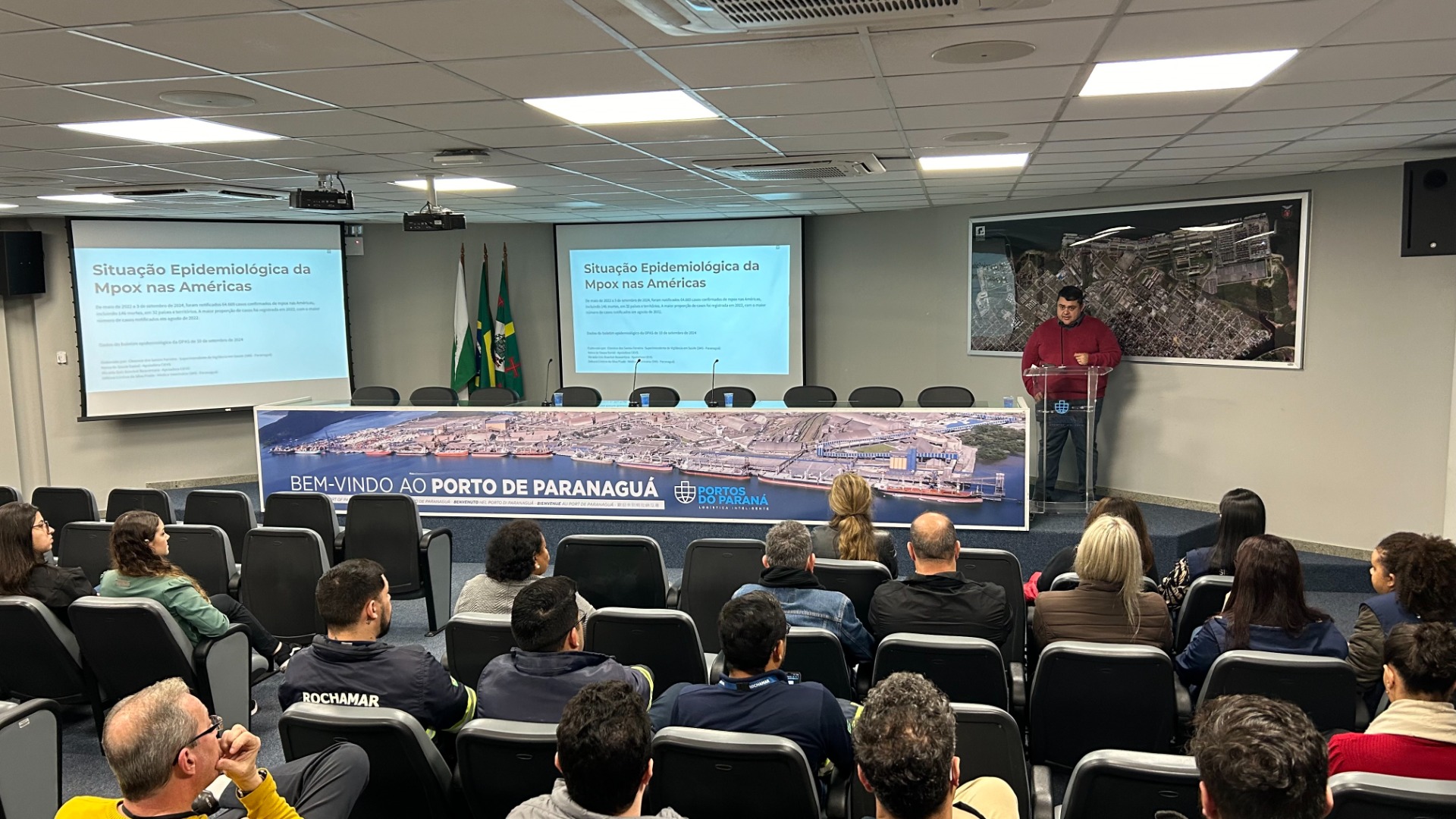 Treinamento sobre Mpox no porto de Paranaguá