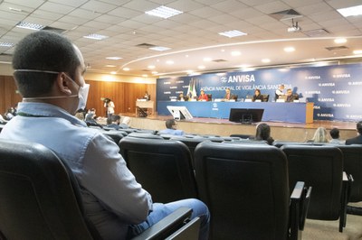 Foto da reunião da perspectiva do auditório