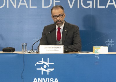 Diretor-presidente da Anvisa Antônio Barra Torres durante a abertura da reunião.