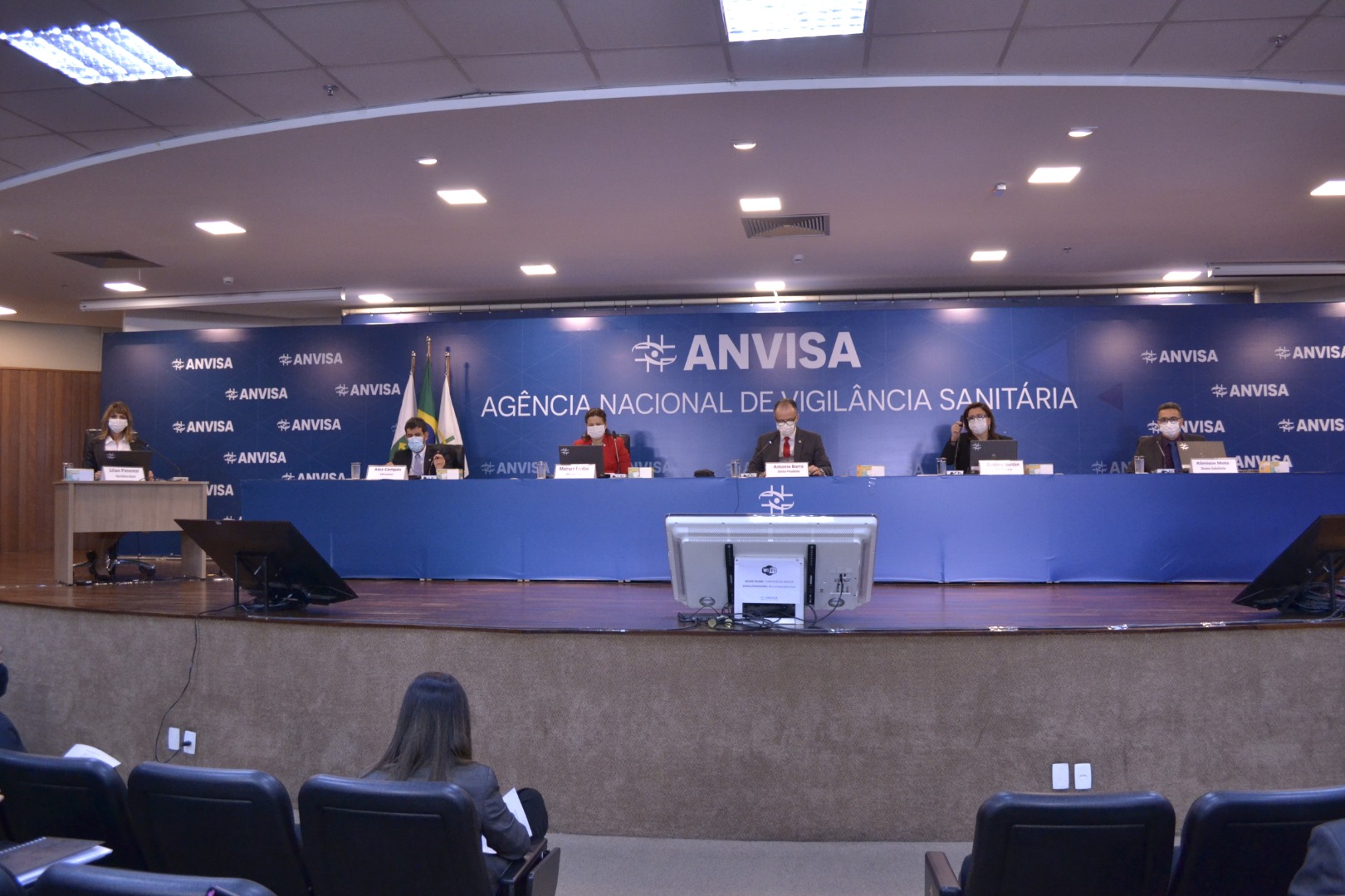 Foto frontal da reunião extraordinária da Diretoria Colegiada da Anvisa